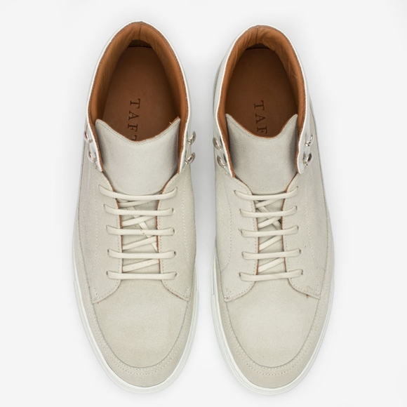 The Fifth Ave Hightop Sneaker in Cream - Picture 4 of 4